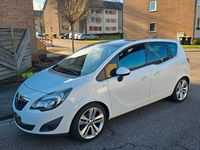 Gebraucht Opel Meriva 120 PS (88 kW) 2011 Weiß Van / Kleinbus