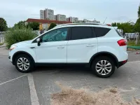 Gebraucht Ford Kuga Titanium 136 PS (100 kW) 2009 Weiß SUV