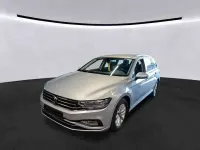 Gebraucht VW Passat 150 PS (110 kW) 2023 Silber Kombi