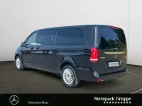 Gebraucht Mercedes V300 237 PS (174 kW) 2024 Schwarz Van / Kleinbus