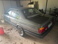 Gebraucht BMW 730 190 PS (139 kW) 1988 Grau Limousine