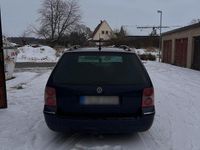 Gebraucht VW Passat 131 PS (96 kW) 2001 Blau Kombi