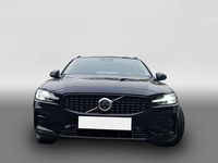Gebraucht Volvo V60 Plus 197 PS (144 kW) 2025 Schwarz Kombi