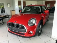 Gebraucht Mini ONE 102 PS (75 kW) 2019 Chili red Kleinwagen