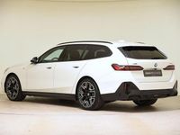 Gebraucht BMW 540 M Sport 286 PS (210 kW) 2025 Weiß Kombi
