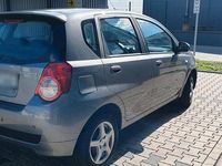 Gebraucht Chevrolet Aveo 84 PS (61 kW) 2009 Silber Kleinwagen