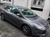 Gebraucht Ford Focus SYNC Edition 125 PS (91 kW) 2013 Braun Kombi