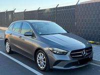 Gebraucht Mercedes B200 150 PS (110 kW) 2020 Grau Van / Kleinbus