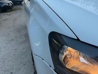 Gebraucht VW Polo 60 PS (44 kW) 2013 Weiß Kleinwagen