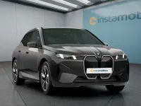 Neu BMW iX 300 kW (408 PS) 2026 Grau SUV