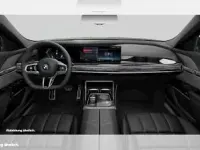 Gebraucht BMW 760 571 PS (419 kW) 2025 Schwarz (black sapphire) Limousine