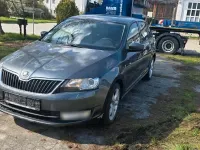 Usata Skoda Rapid 105 CV (77 kW) 2015 Grigio Utilitaria