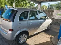 Gebraucht Opel Meriva 140 PS (102 kW) 2010 Silber Van / Kleinbus