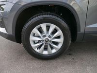 Neu Skoda Karoq Selection 150 PS (110 kW) 2025 Graphite grau metallic SUV