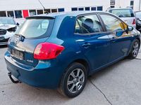Gebraucht Toyota Auris Sol 126 PS (92 kW) 2008 Blau Kleinwagen