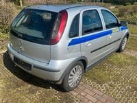 Usata Opel Corsa 60 CV (44 kW) 2004 Argento Utilitaria