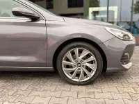 Gebraucht Hyundai i30 Premium 136 PS (100 kW) 2020 Grau Limousine