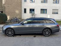 Gebraucht Mercedes E220 194 PS (142 kW) 2017 Grau Kombi