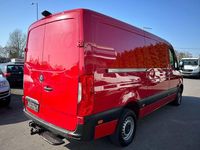 Gebraucht Mercedes Sprinter 163 PS (119 kW) 2018 Rot Van
