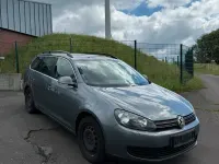 Gebraucht VW Golf VI Comfortline 140 PS (102 kW) 2011 Grau Kleinwagen