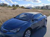 Gebraucht Opel Cascada 140 PS (102 kW) 2013 Blau Cabrio