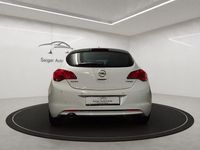 Gebraucht Opel Astra Design Edition 140 PS (102 kW) 2012 Weiß Limousine