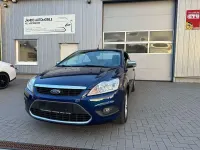 Gebraucht Ford Focus Cabriolet Trend 101 PS (74 kW) 2010 Cataniablau met. Cabrio
