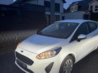 Gebraucht Ford Fiesta Cool & Connect 75 PS (55 kW) 2021 Weiß Kleinwagen