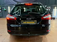 Gebraucht Ford Mondeo Trend 140 PS (102 kW) 2011 Pantherschwarz metallic Kombi