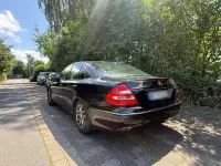 Gebraucht Mercedes E240 176 PS (129 kW) 2005 Schwarz Limousine