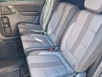 Second-hand VW Sharan 184 CP (135 kW) 2017 Albastru Monovolum