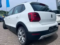 Gebraucht VW Polo Cross 90 PS (66 kW) 2014 Weiß Kleinwagen