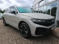 Gebraucht VW Touareg R-line 286 PS (210 kW) 2025 Sechura beige metallic SUV
