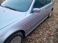 Gebraucht BMW 523 170 PS (125 kW) 1998 Silber Limousine