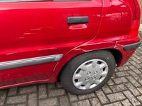 gebraucht Peugeot 106 1.4 Automatik 8fach bereift