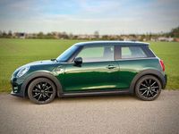 Usata Mini ONE 102 CV (75 kW) 2017 Verde Utilitaria