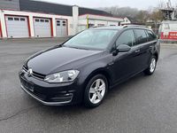 Gebraucht VW Golf VII LOUNGE 150 PS (110 kW) 2016 Schwarz Kombi