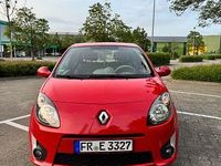Gebraucht Renault Twingo 76 PS (55 kW) 2009 Rot Kleinwagen