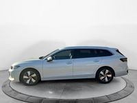 Gebraucht VW Passat Elegance 150 PS (110 kW) 2025 Oryxweiß perlmutteffekt Kombi
