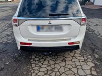 Gebraucht Mitsubishi Outlander 150 PS (110 kW) 2013 Weiß SUV