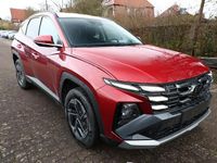 Neu Hyundai Tucson Select 215 PS (158 kW) 2025 Ultimate red metallic SUV