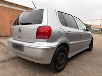 Gebraucht VW Polo Edition 75 PS (55 kW) 2001 Silber Kleinwagen