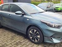 Neu Kia Ceed 140 PS (102 kW) 2025 Lunarsilber Kleinwagen