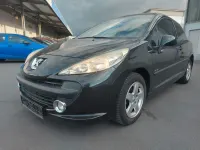 Gebraucht Peugeot 207 Urban Move 73 PS (53 kW) 2008 Schwarz Limousine