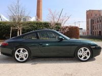 Gebraucht Porsche 911 Carrera 4 300 PS (220 kW) 1999 Tannengrünmetallic Coupé
