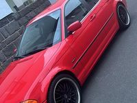 Gebraucht BMW 320 150 PS (110 kW) 1998 Rot Limousine