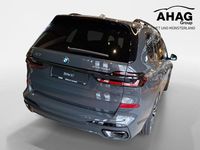 Neu BMW X7 Sport Line 352 PS (258 kW) 2026 Grau SUV