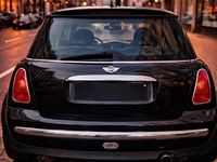 Gebraucht Mini Cooper 115 PS (84 kW) 2003 Schwarz Kleinwagen