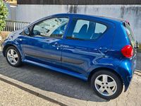 Gebraucht Toyota Aygo 68 PS (50 kW) 2007 Blau Kleinwagen