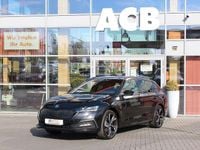 Gebraucht Skoda Octavia SportLine 210 PS (154 kW) 2023 Cerna magic/black magic (metallic) Kombi